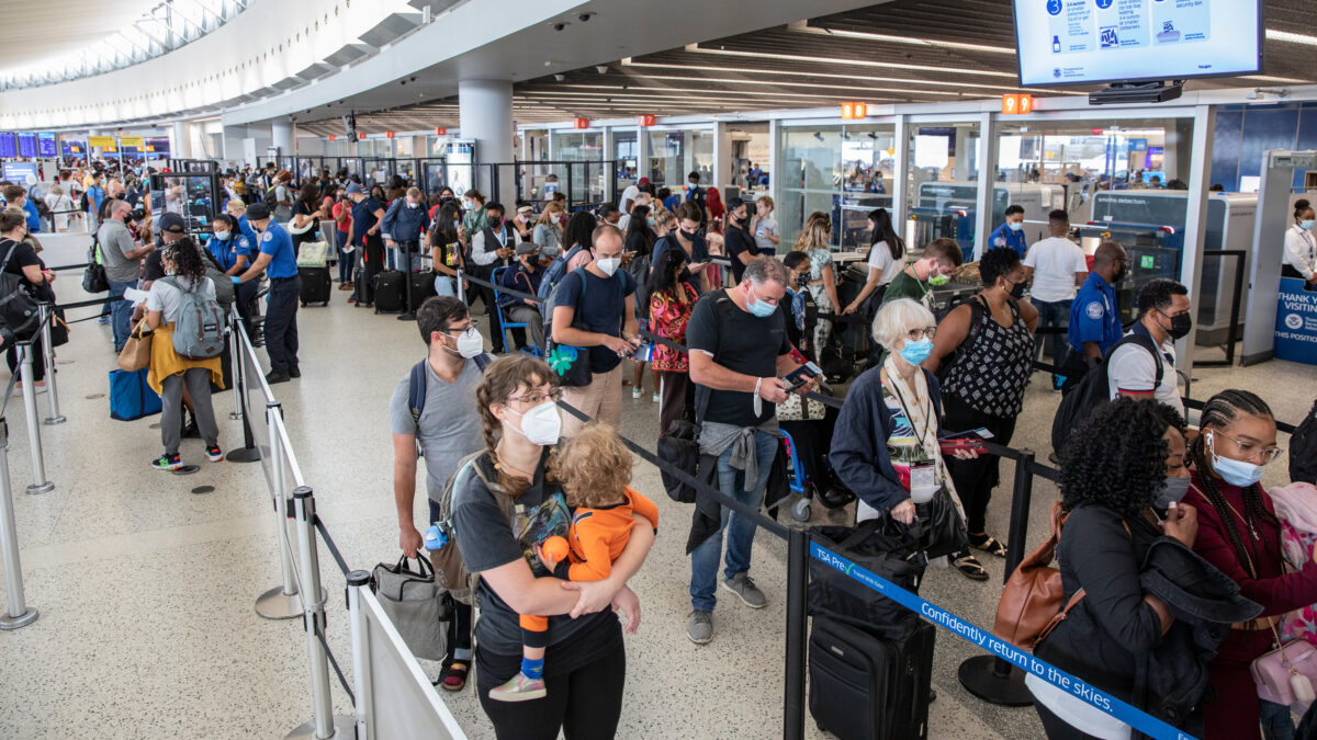 Holiday Travelers Drive-Up Airport Traffic In The Us To Epidemic Levels: